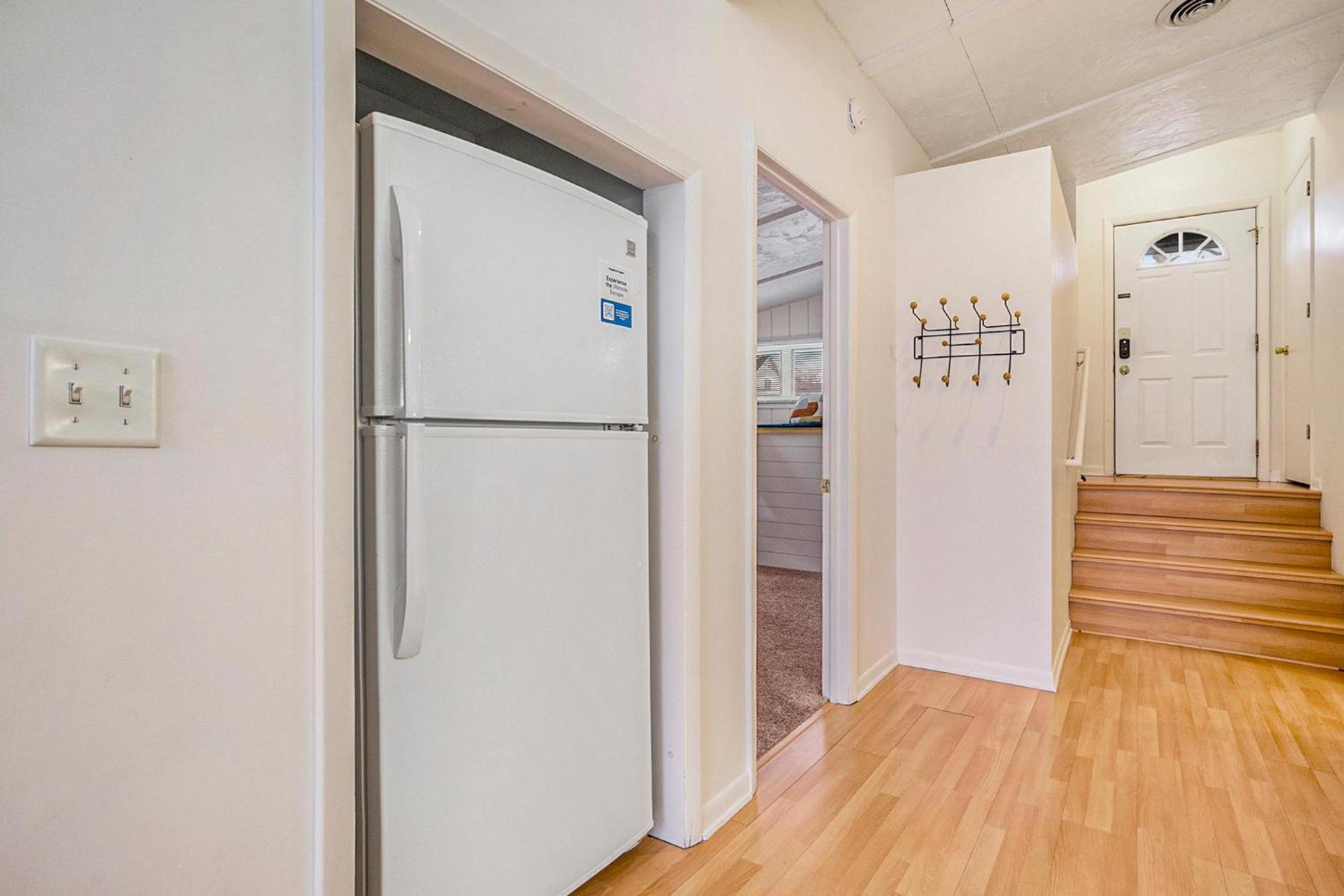 סאוגטוק Riverside Suites - Unit B מראה חיצוני תמונה